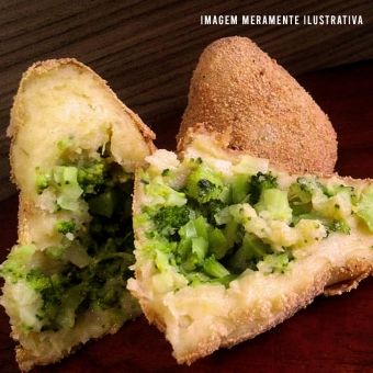 Coxinhas de espinafre recheada com brócolis e shimeji